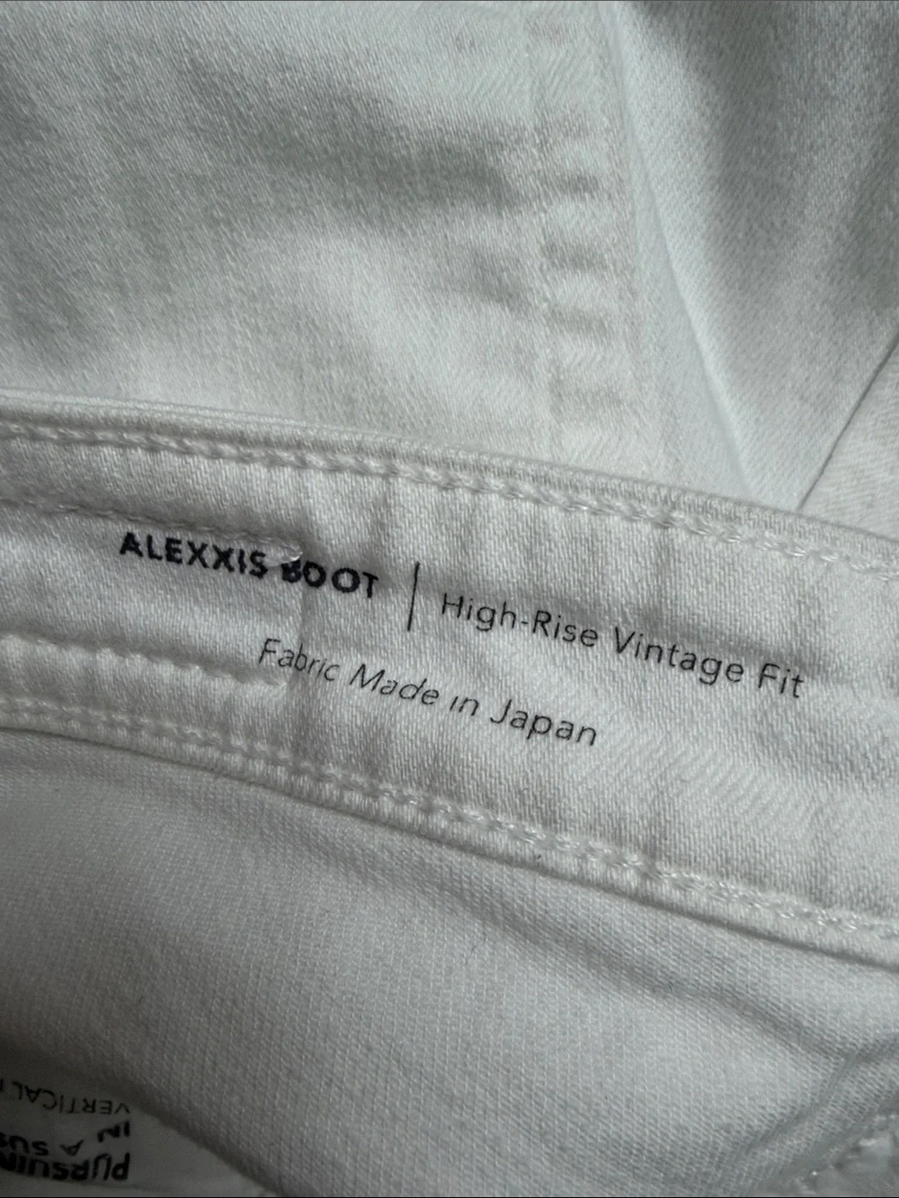 ag Alexxis white bootcut high rise vintage fit jeans 25